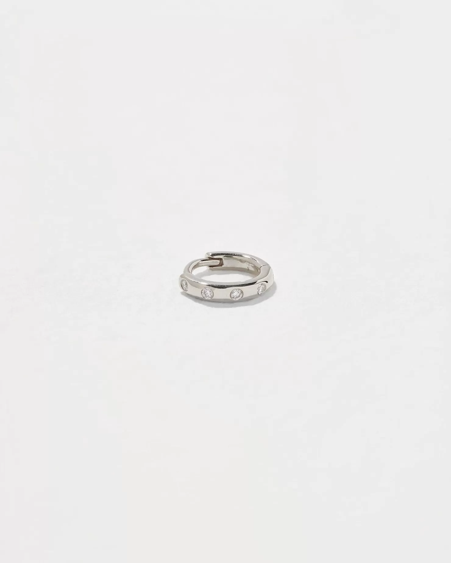 Pamela Love 6Mm Dot Huggie | Women Piercing Jewelry