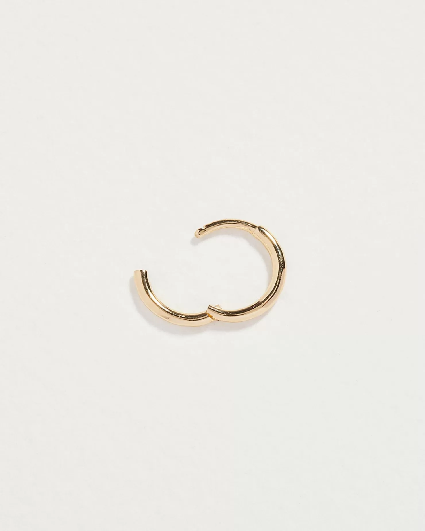 Pamela Love 8Mm Plain Huggie | Women Earrings