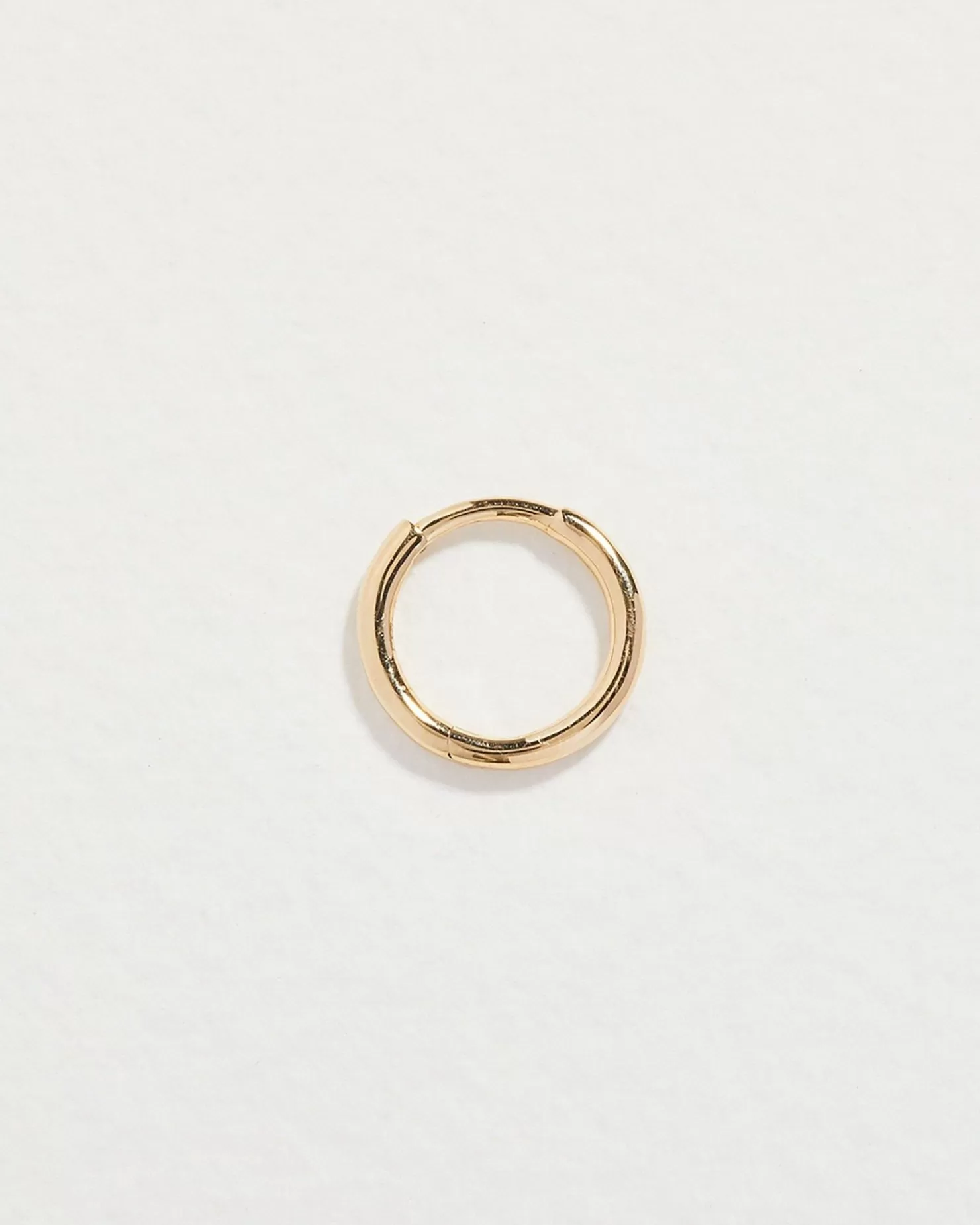 Pamela Love 9.5Mm Plain Huggie | Women Piercing Jewelry