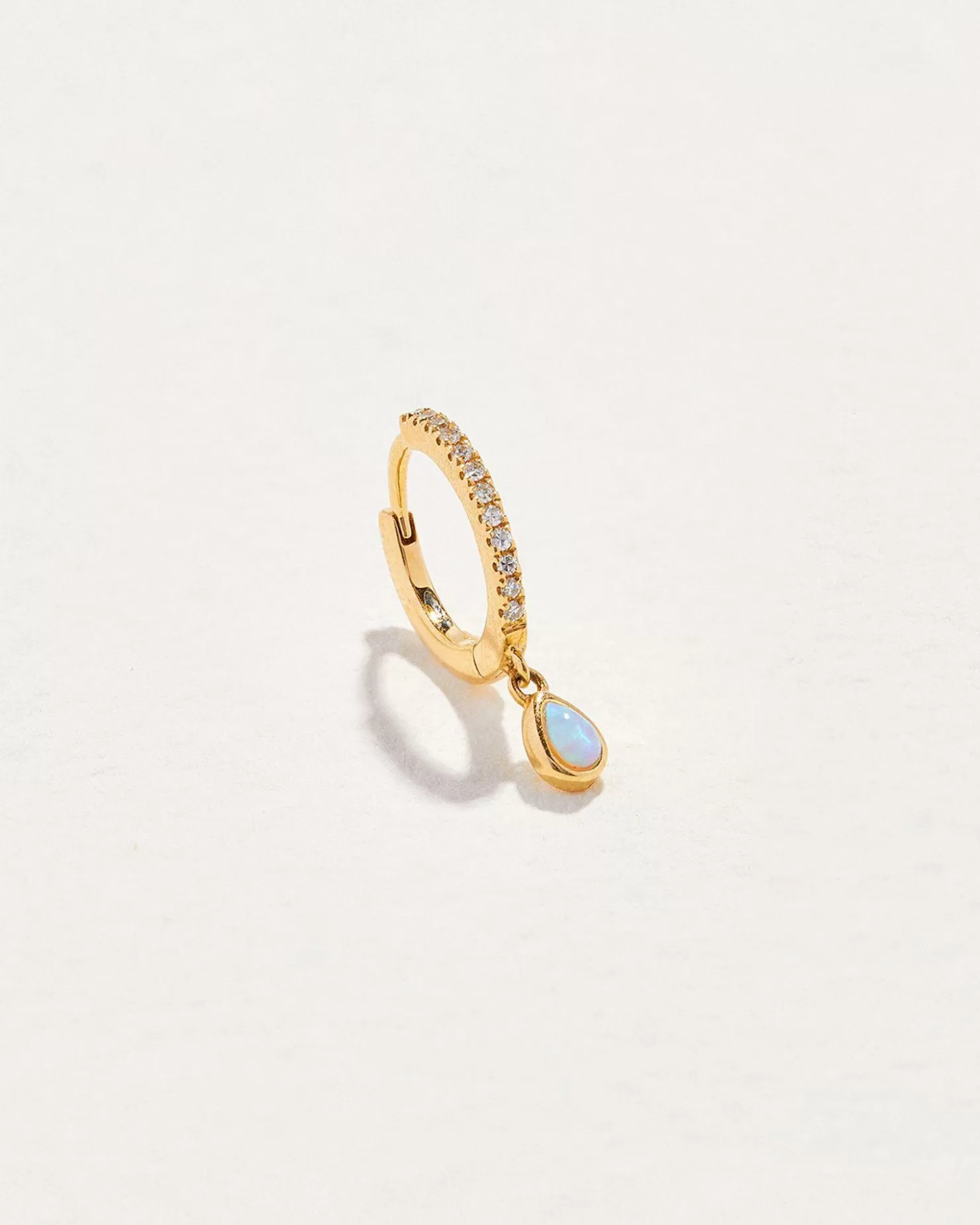 Pamela Love Raindrop Pave Huggie | Women Piercing Jewelry